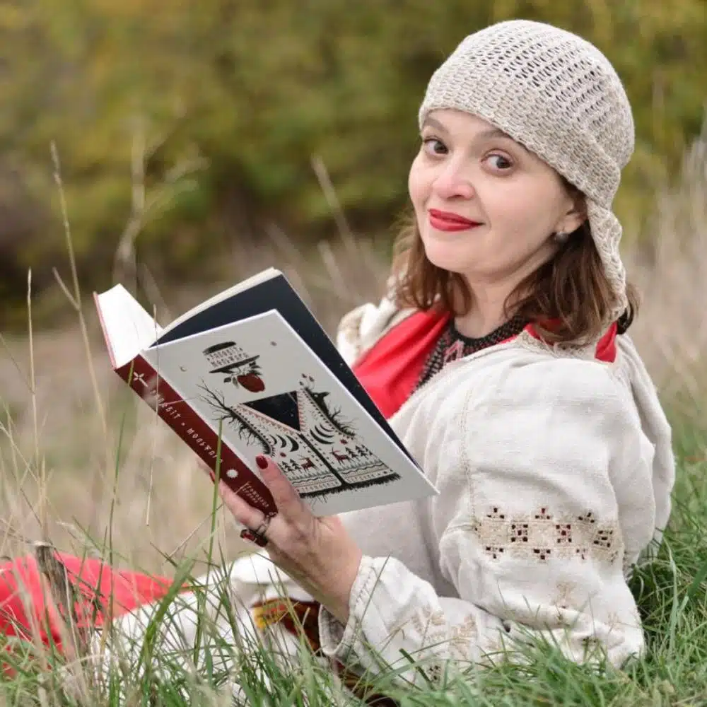 Українська письменниця